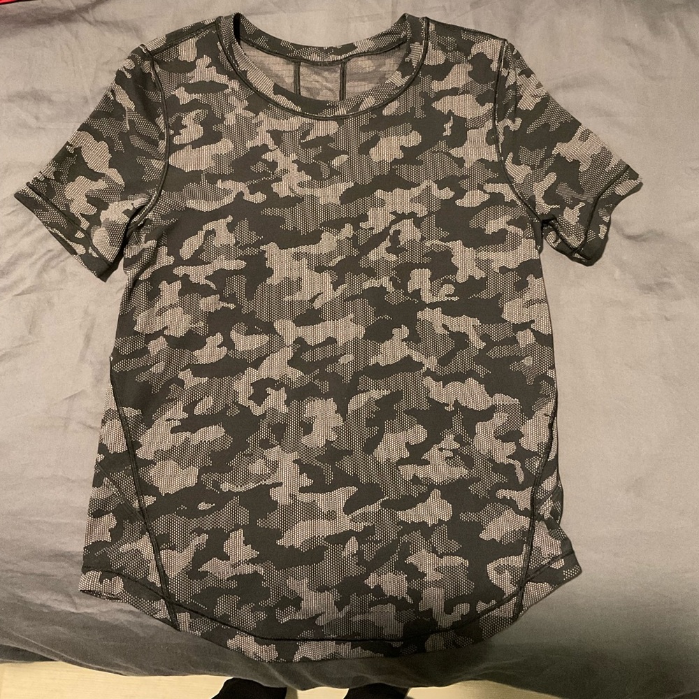 Lululemon Camo Tee